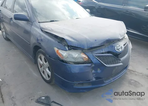 2007 Toyota Camry Se V6 z USA, uszkodzony, nr VIN 4T1BK46K67U044571